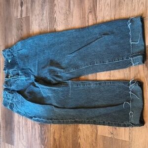 Abercrombie & Fitch Black High Rise Mom Paper Bag Jean BBB